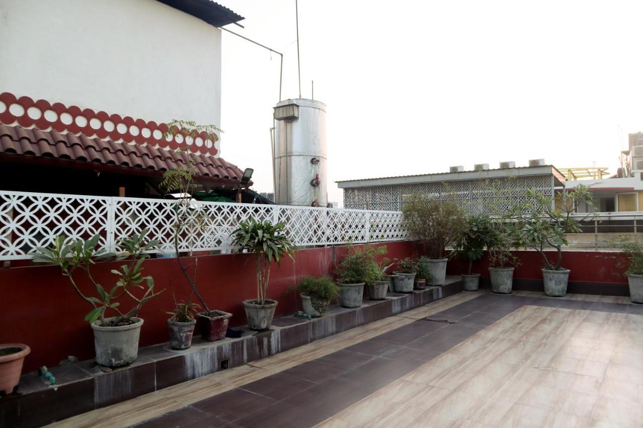 Hotel India International New Delhi Bagian luar foto