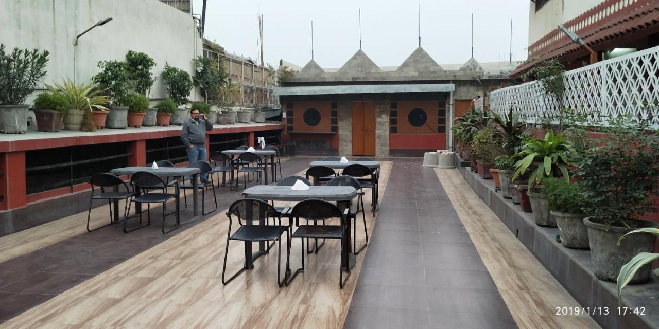 Hotel India International New Delhi Bagian luar foto